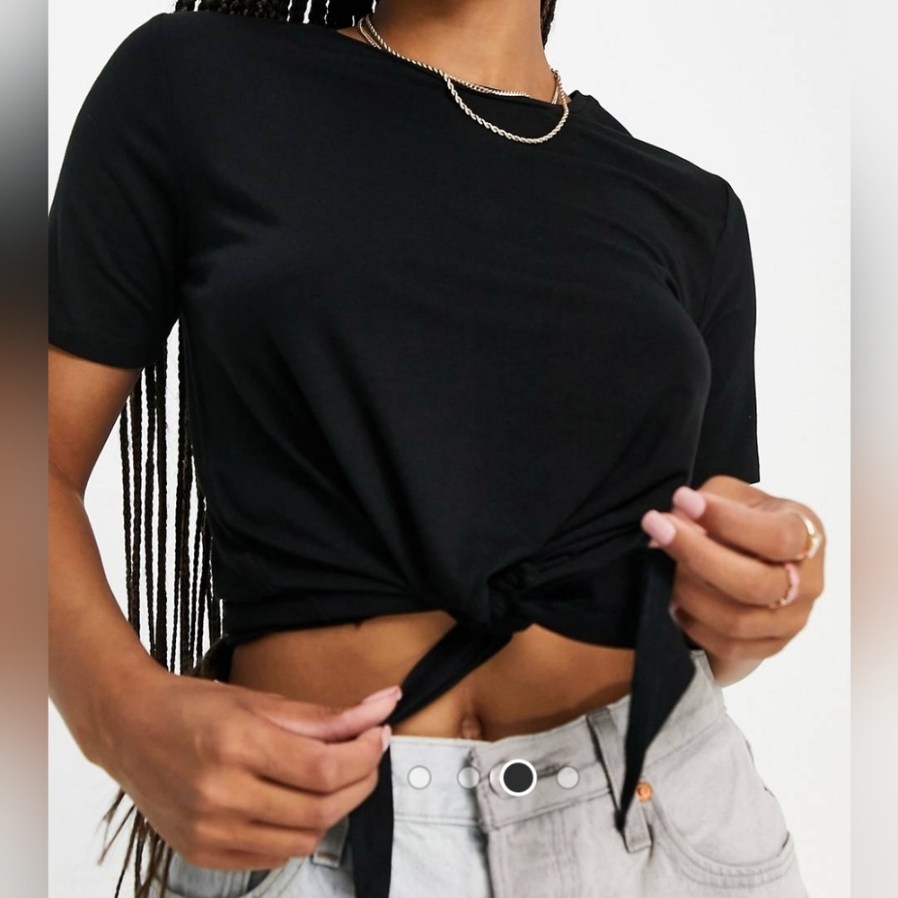 Tie front tee